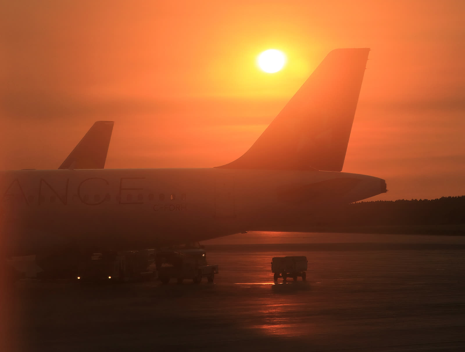 Air Canada A-320 Ottawa Jan 2015 4101.jpg
