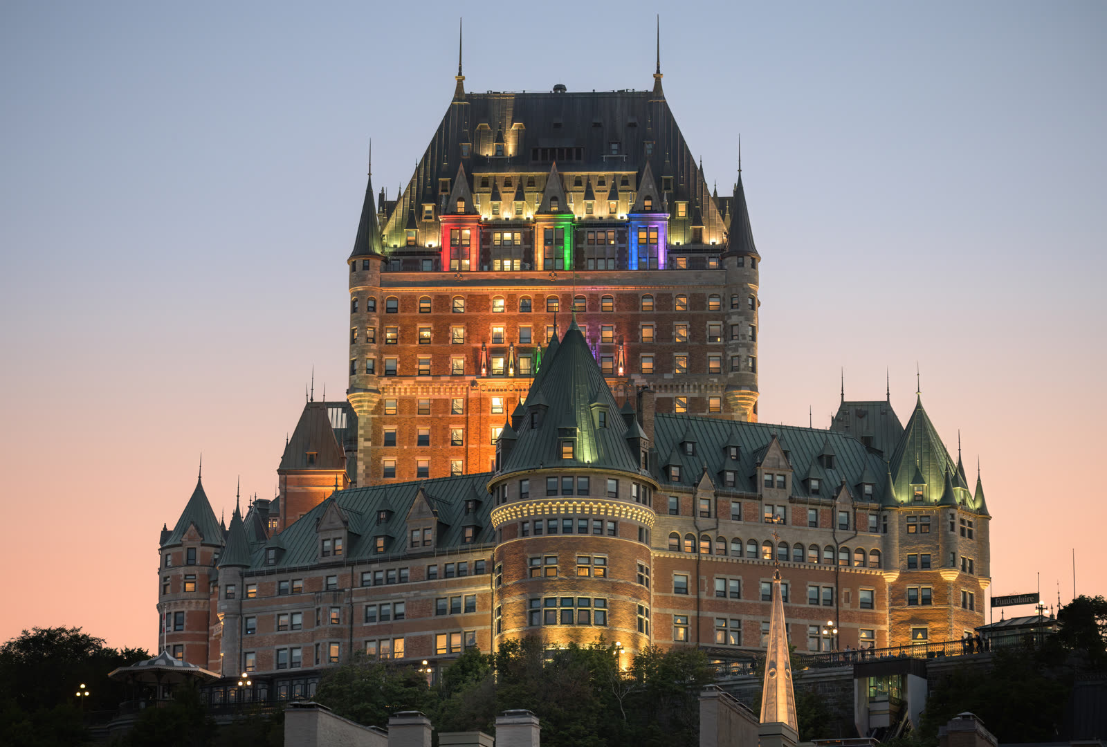 Château Frontenac at night, Quebec City, Canada 2.jpg